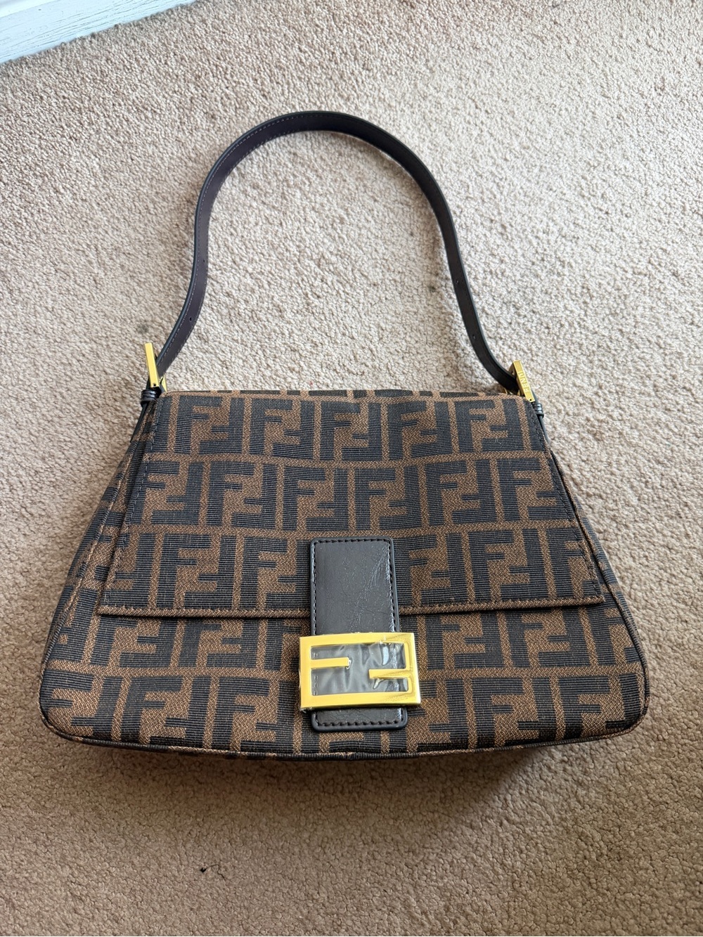 Fendi Mama Baguette